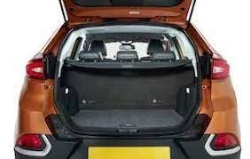 mg-gs-trunk-space